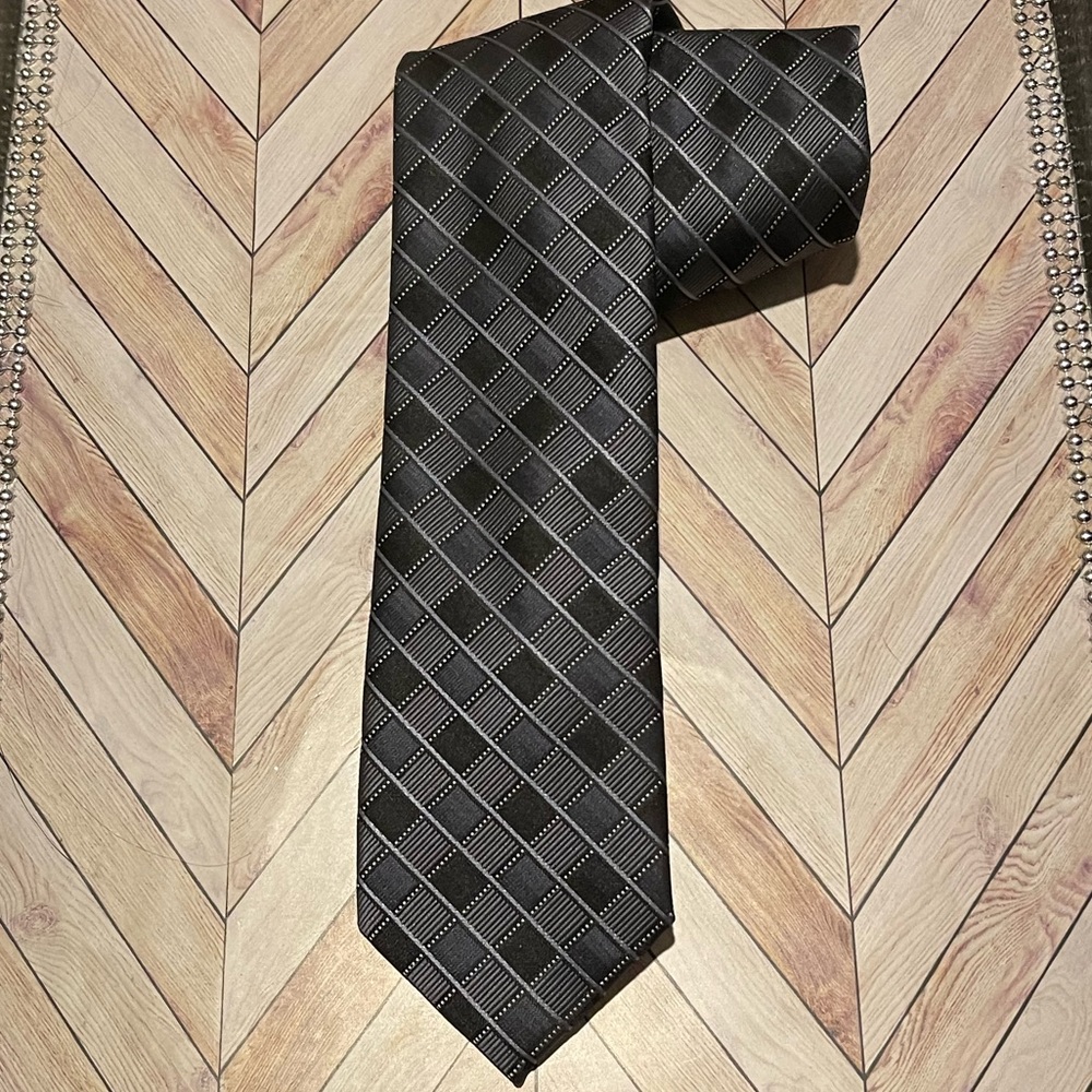 Tie
